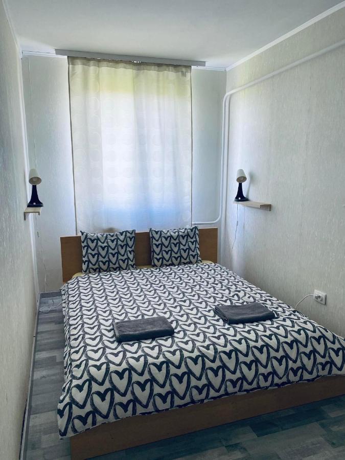 Charles Apartman Balatonfuered Balatonfured Exterior photo