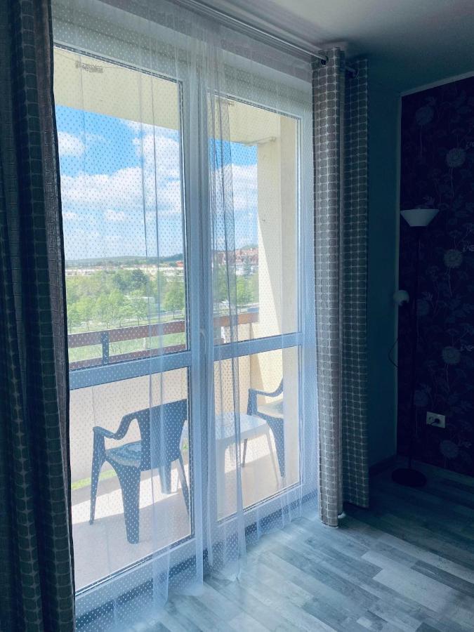 Charles Apartman Balatonfuered Balatonfured Exterior photo